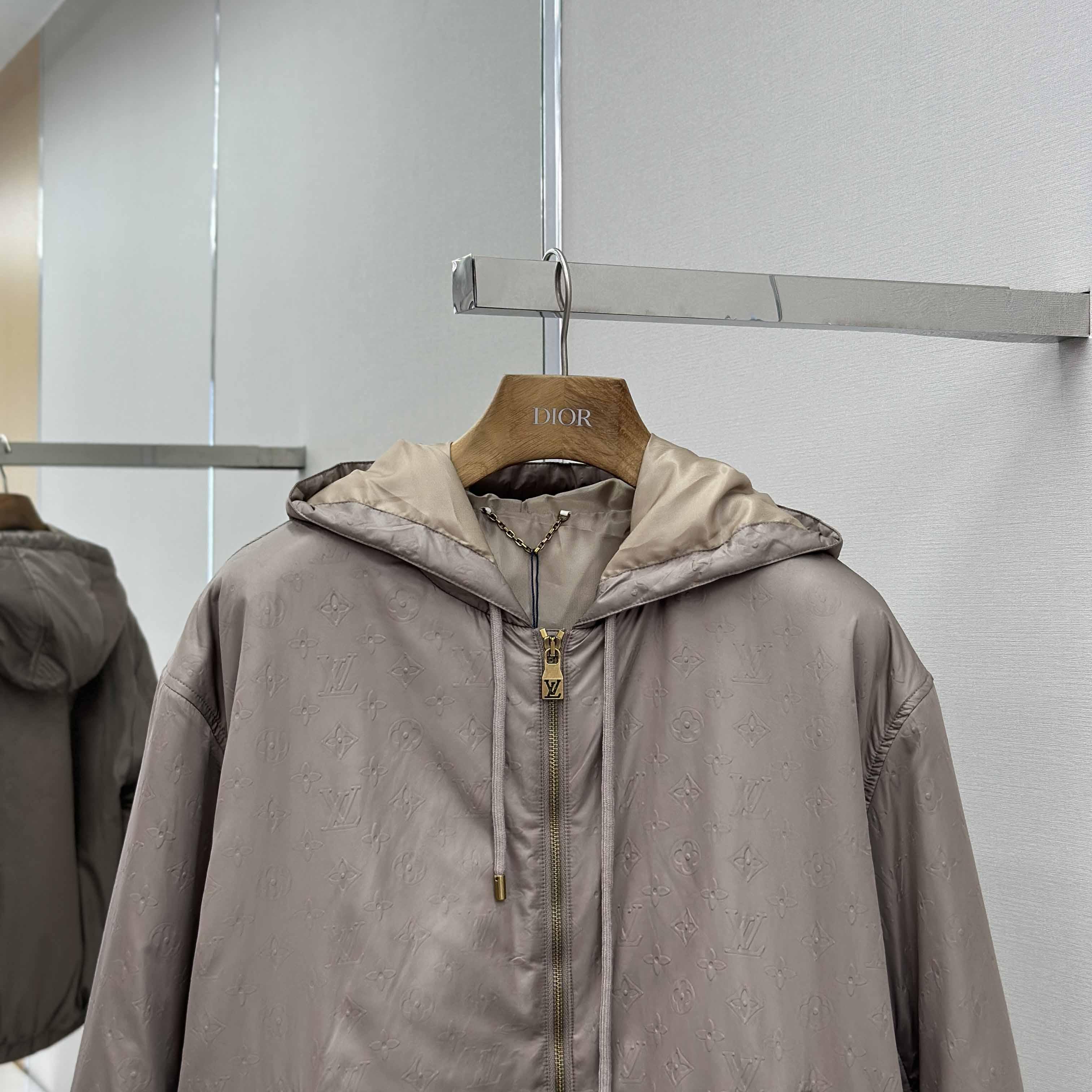 Louis Vuitton Monogram Padded Windbreaker   1AHBIA - DesignerGu