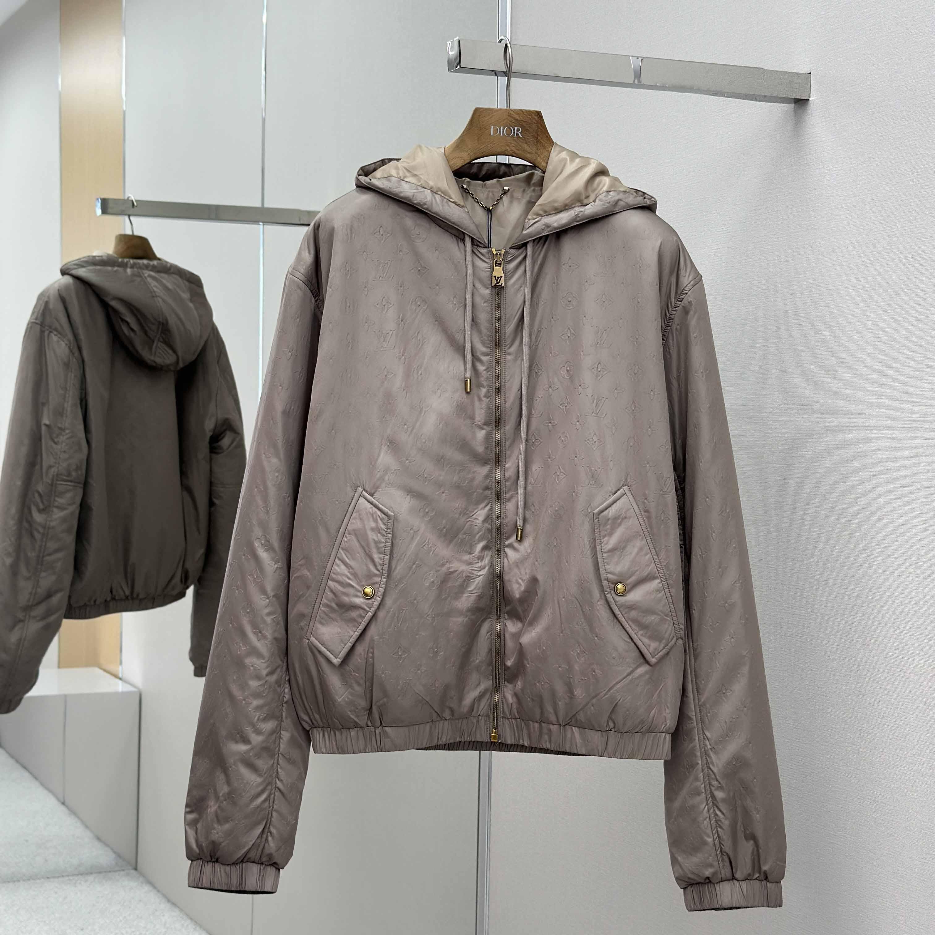 Louis Vuitton Monogram Padded Windbreaker   1AHBIA - DesignerGu