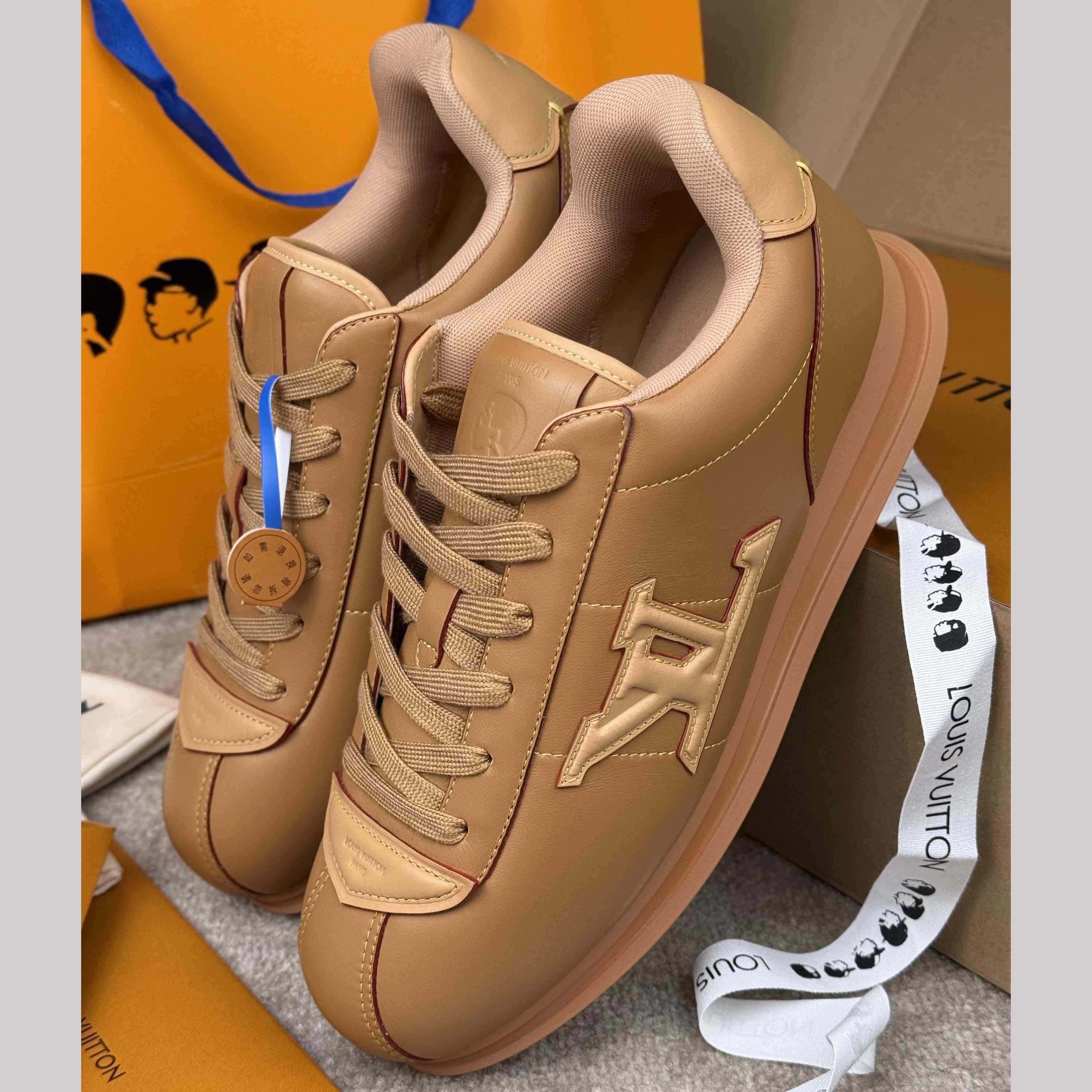 Louis Vuitton LV BUTTERSOFT Sneaker    1AIKE2 - DesignerGu