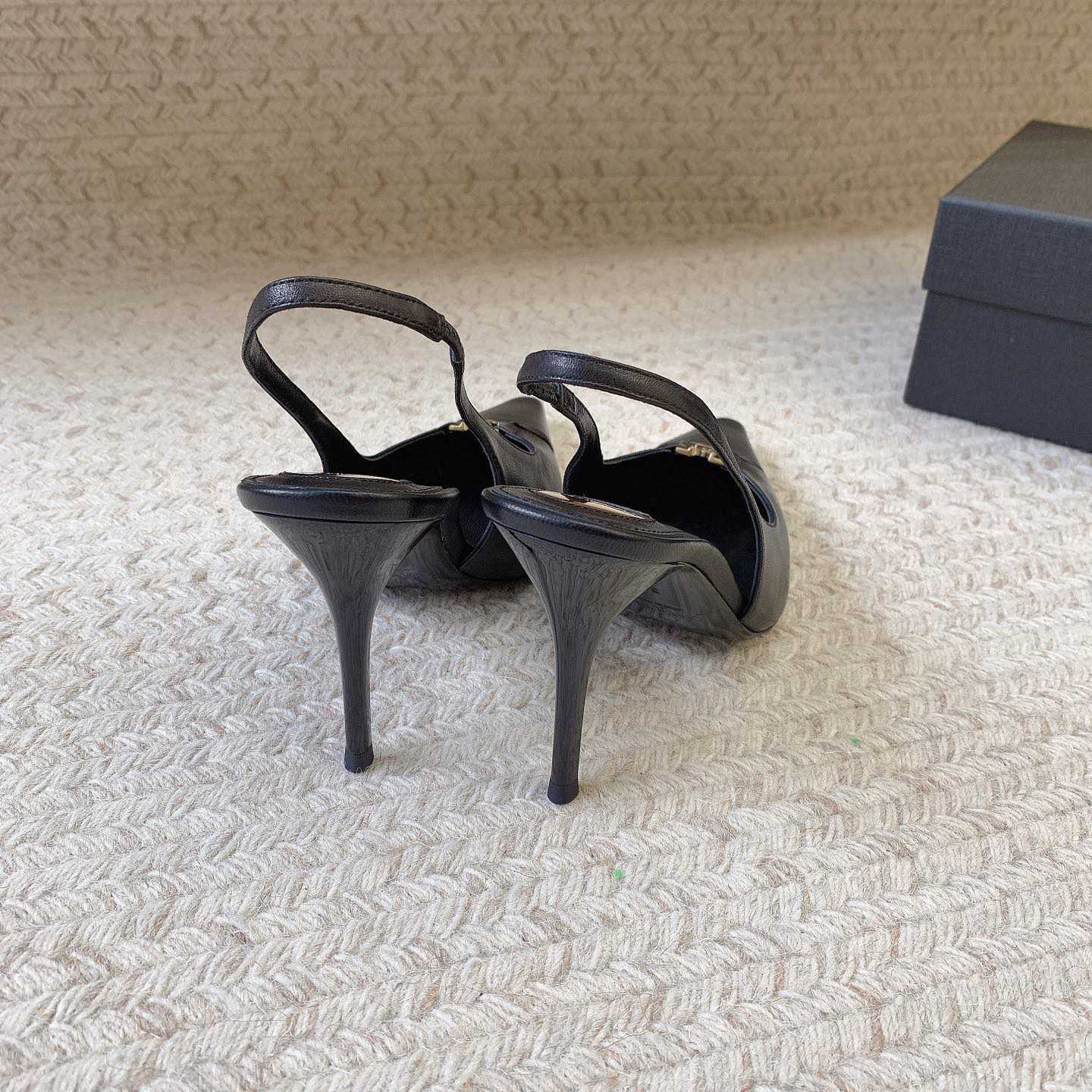 Saint Laurent Leather YSL Slingback Pumps - DesignerGu