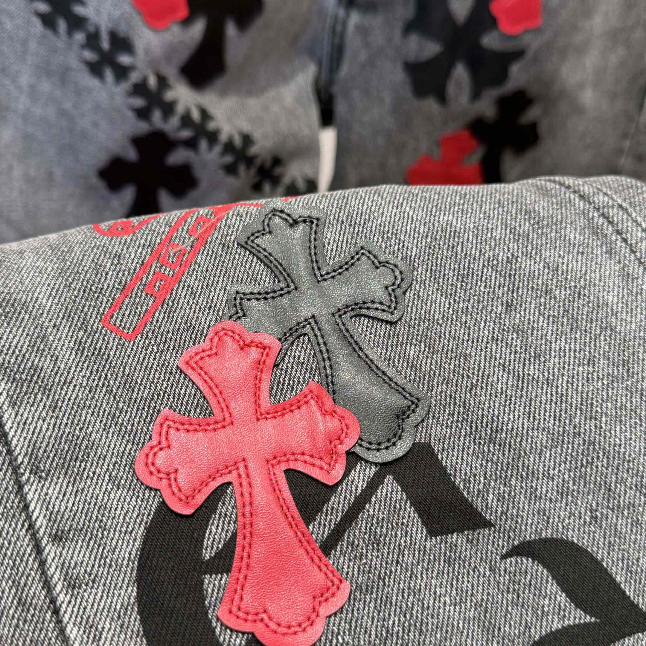 Chrome Hearts Jeans - DesignerGu