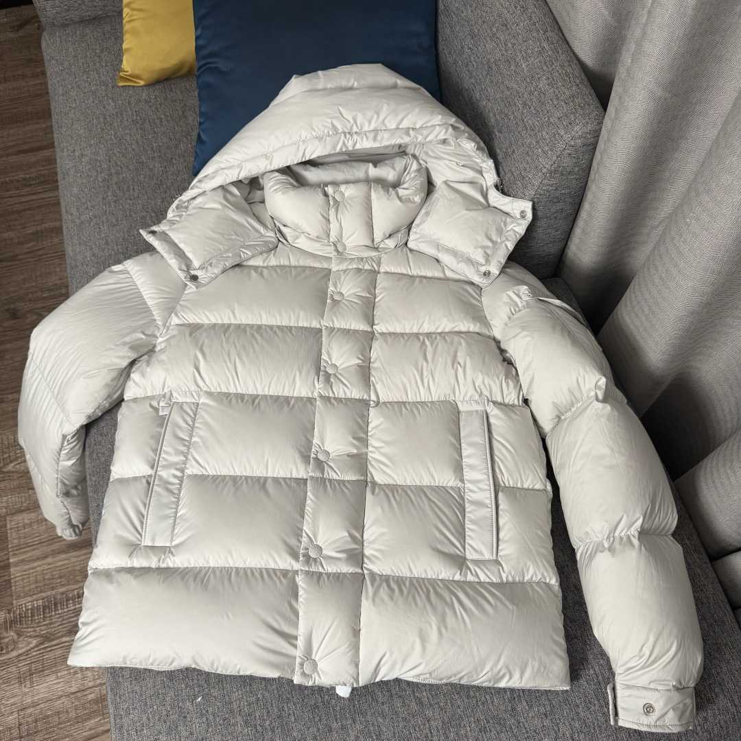Moncler Maya 70 Hooded Short Down Jacket - DesignerGu