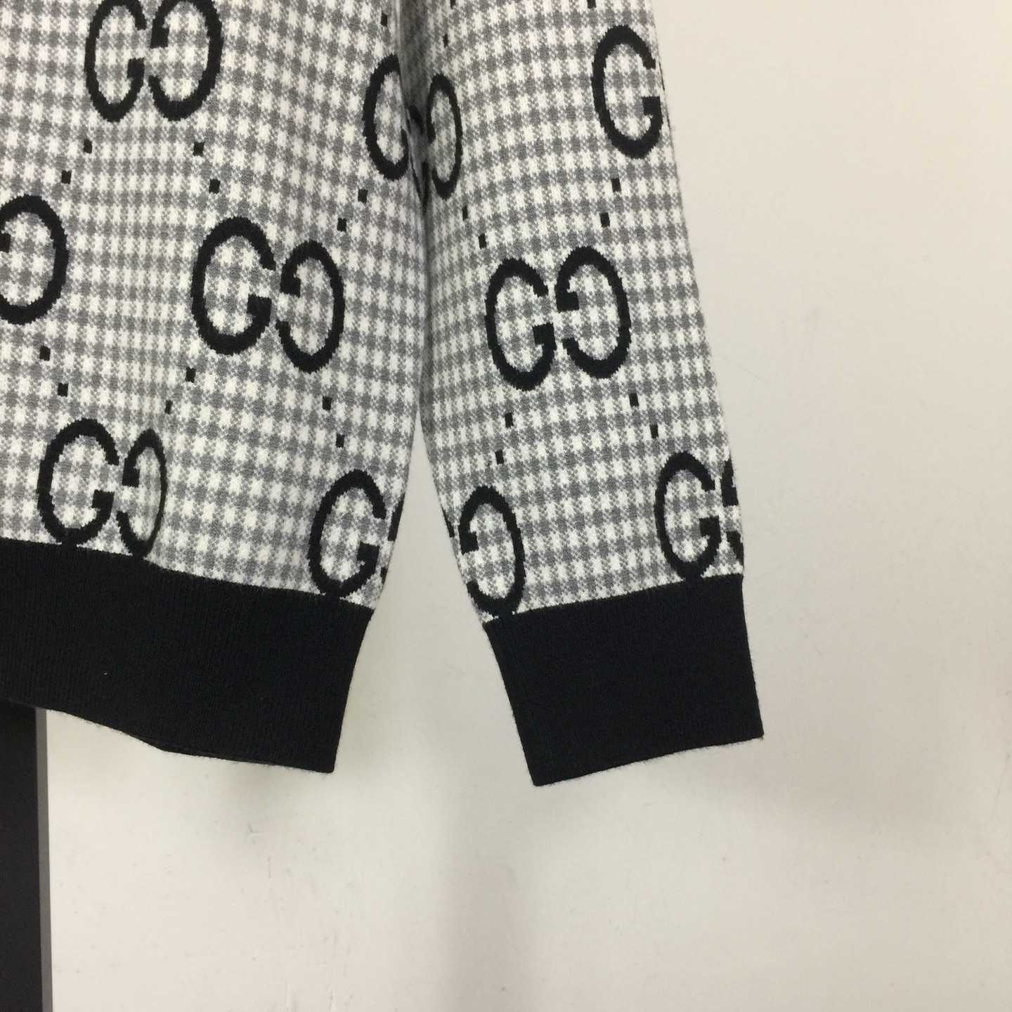 Gucci Sweater - DesignerGu