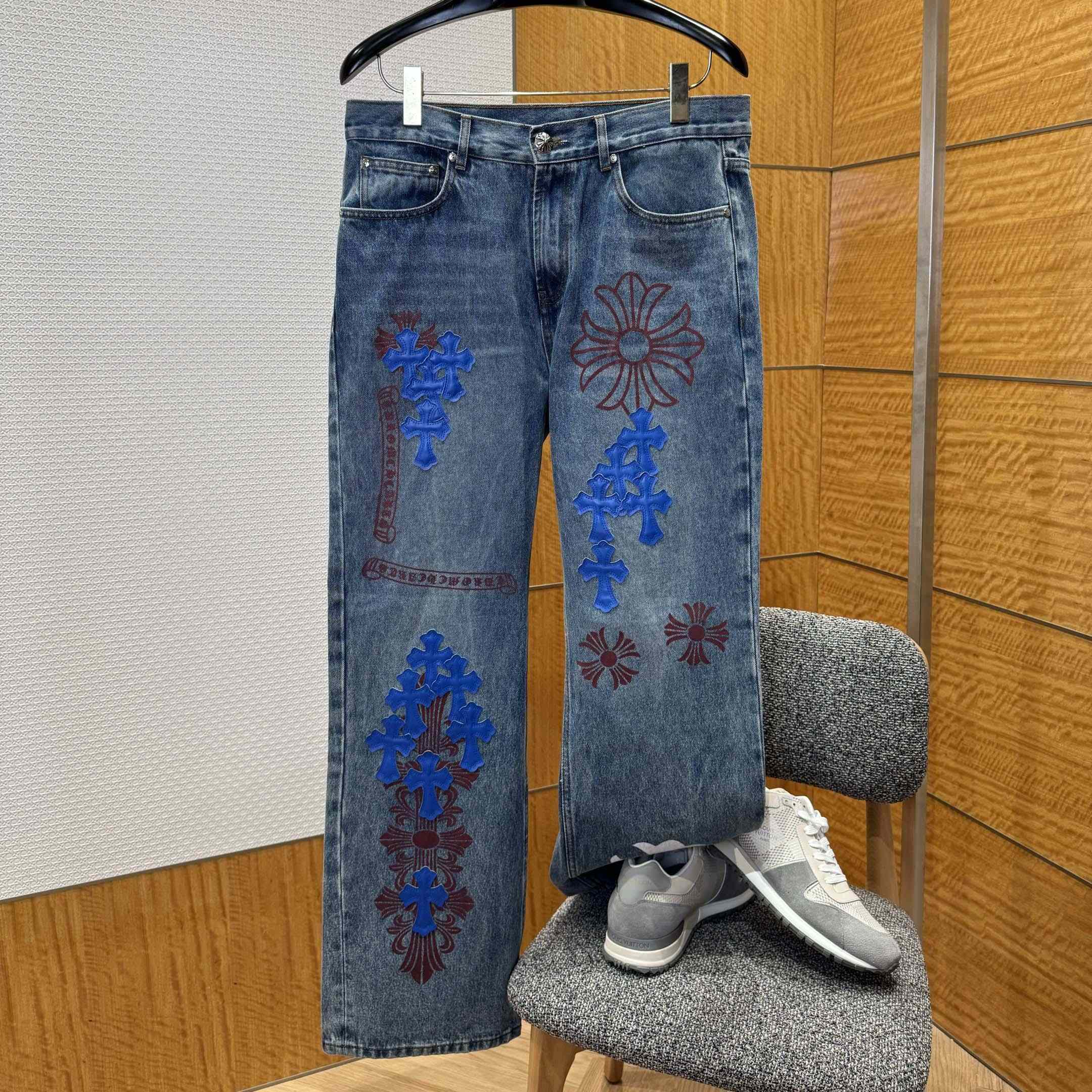 Chrome Hearts Jeans - DesignerGu