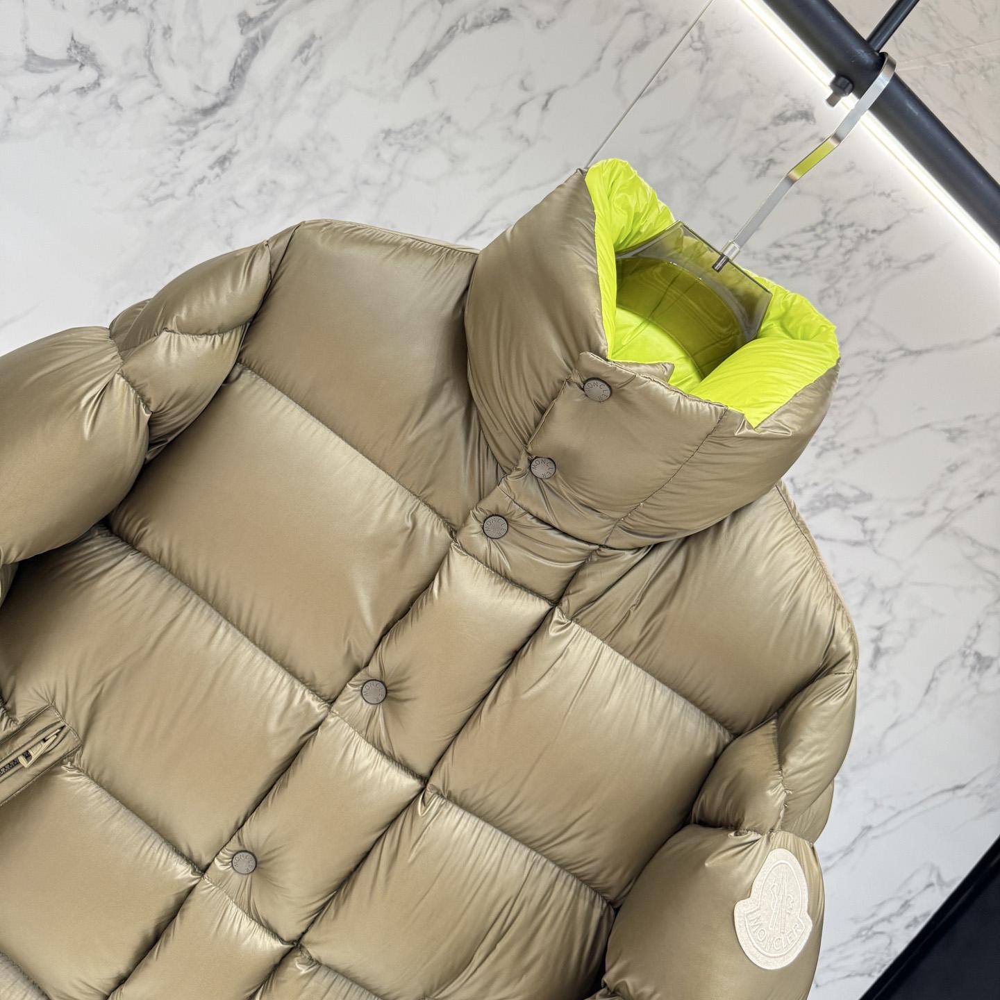 Moncler Tripiti Short Down Jacket - DesignerGu