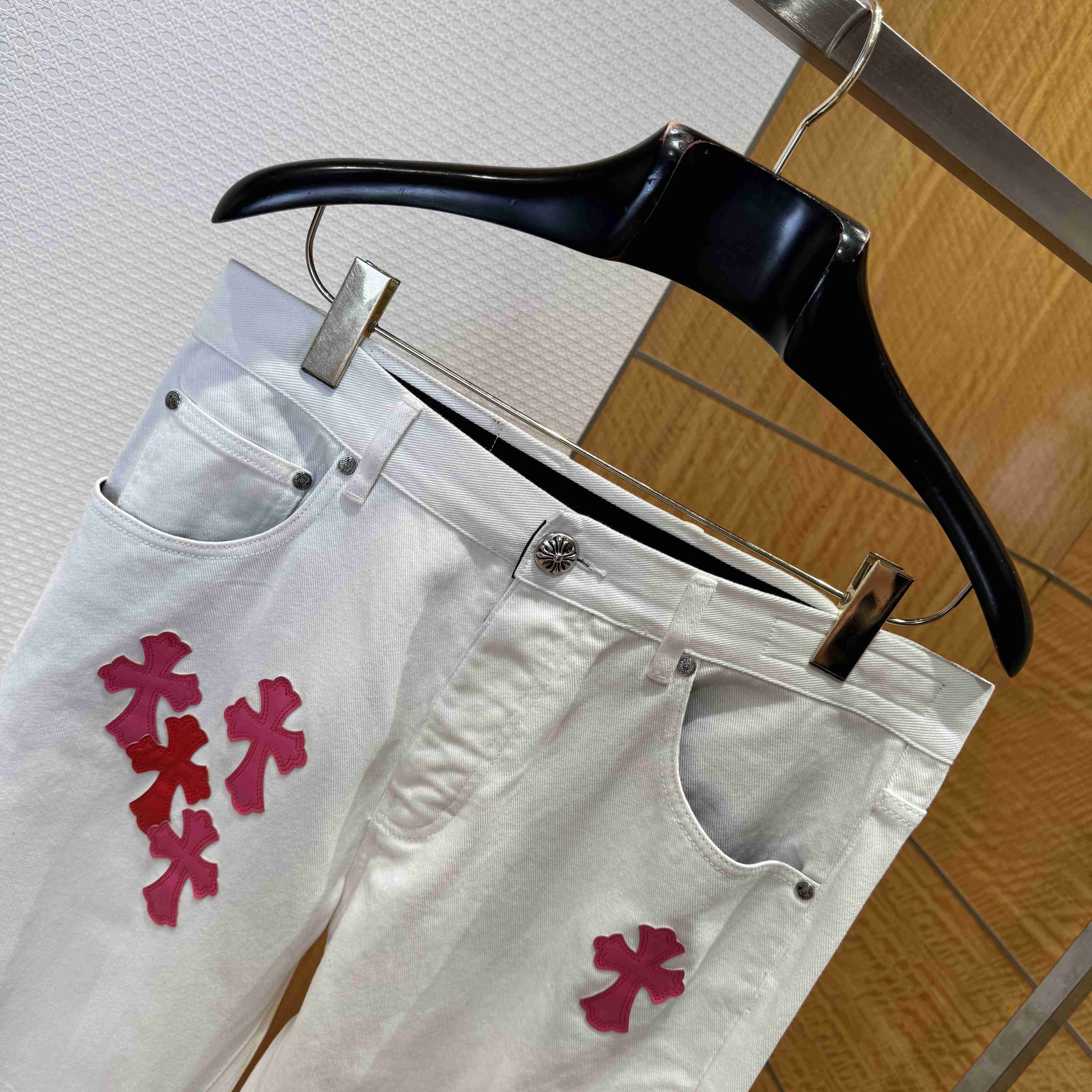 Chrome Hearts Jeans - DesignerGu