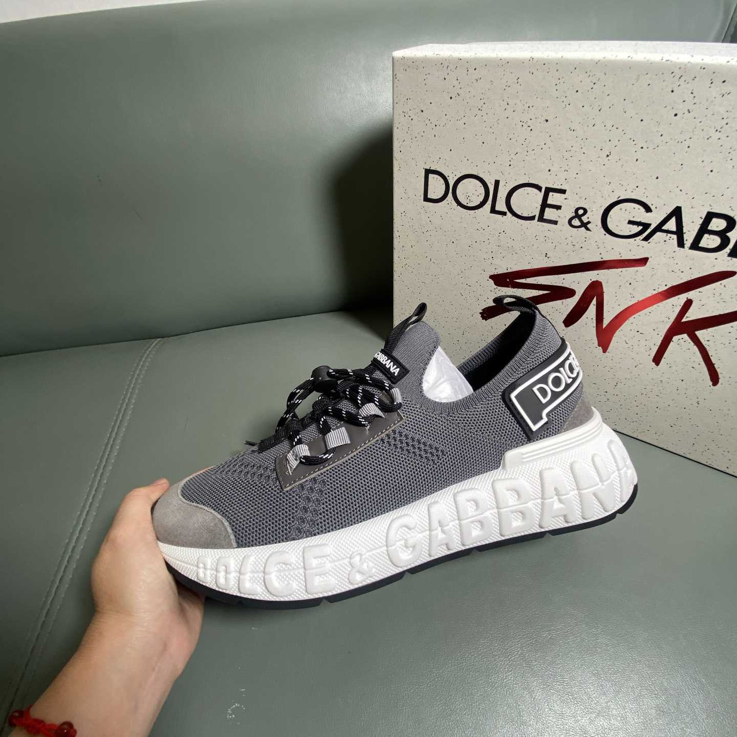 Dolce & Gabbana Lace-up Sneakers - DesignerGu