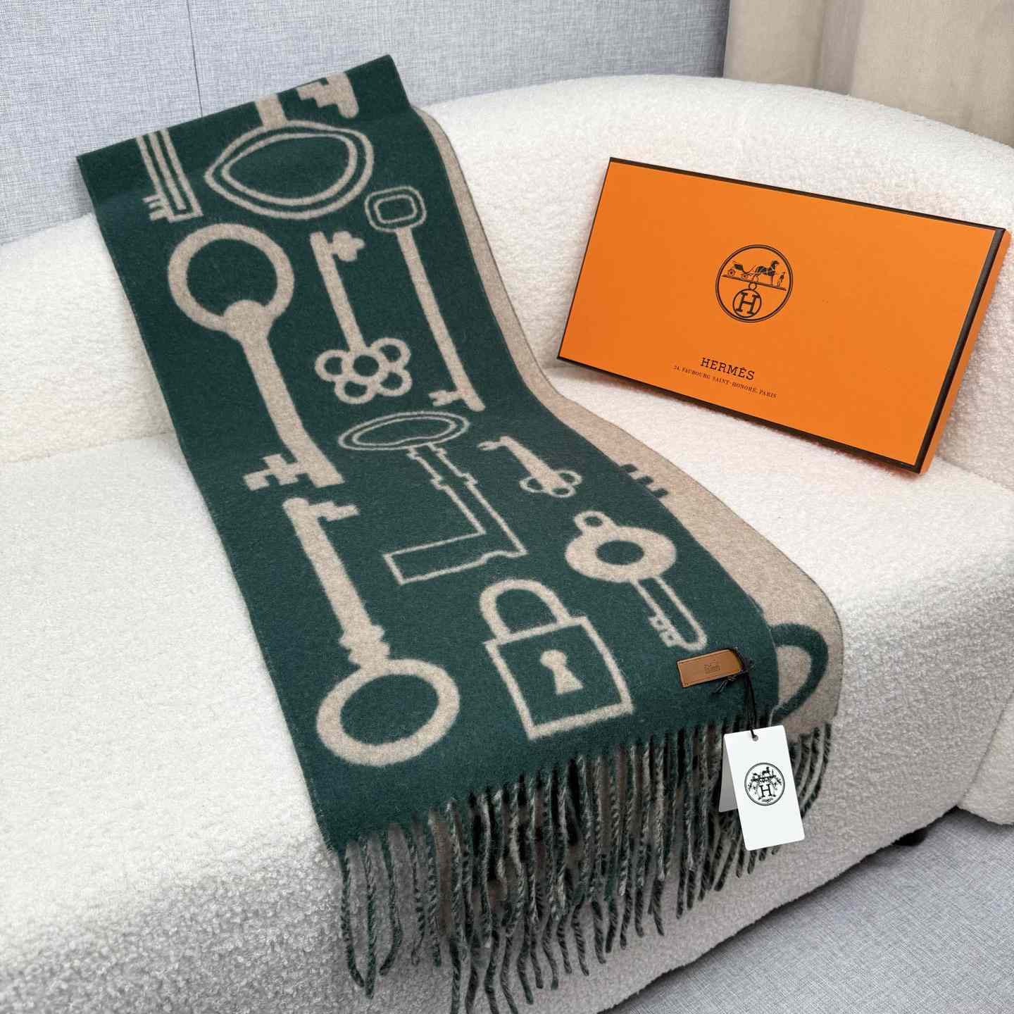 Hermes Casaque Porte-Clefs Scarf - DesignerGu