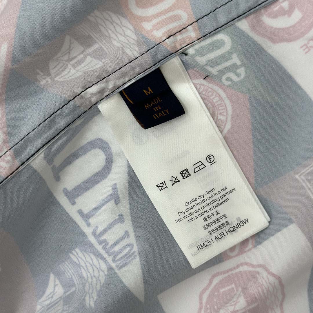 Louis Vuitton Printed Short-Sleeved Silk-Blend Shirt   1AIKBH - DesignerGu