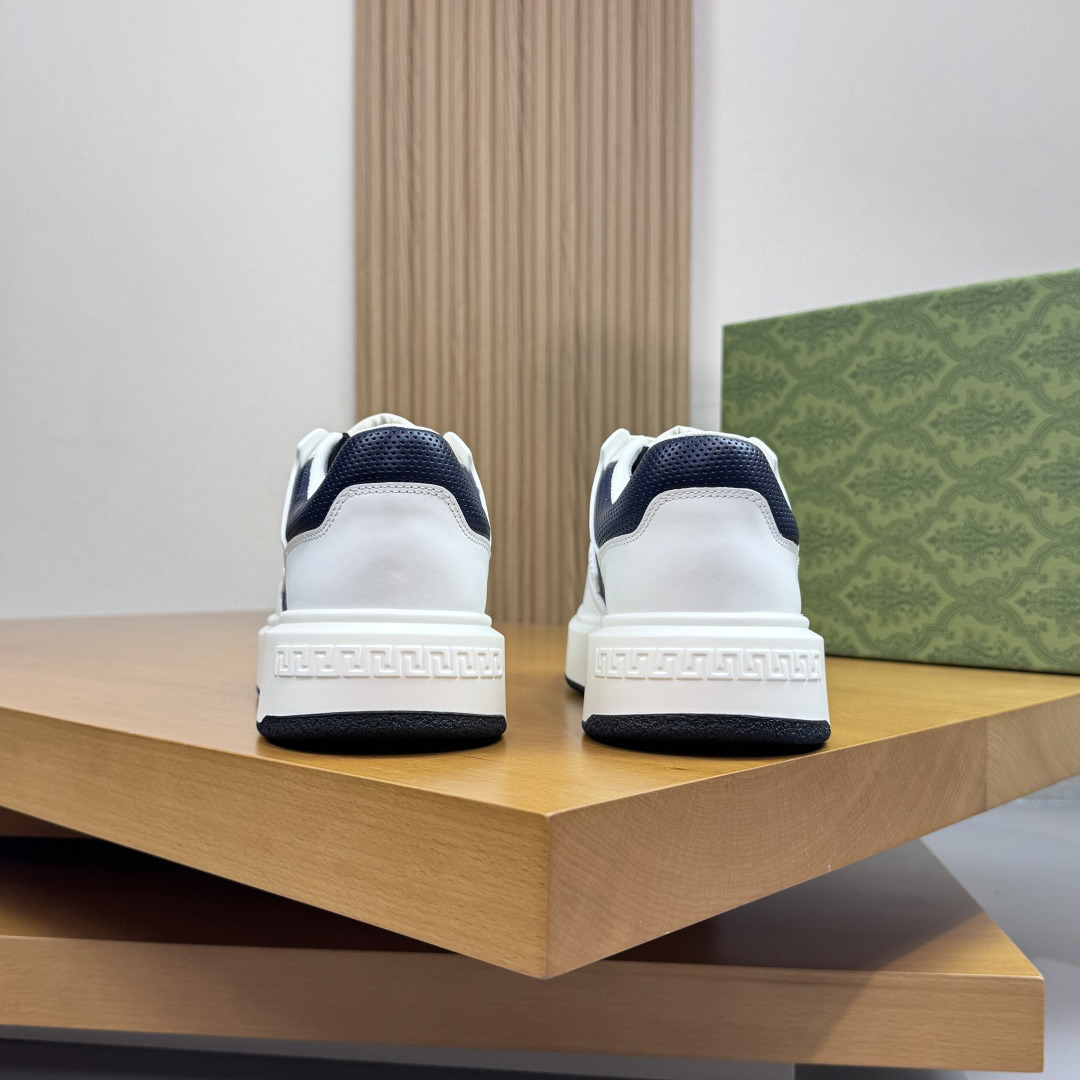 Gucci GG Sneakers - DesignerGu