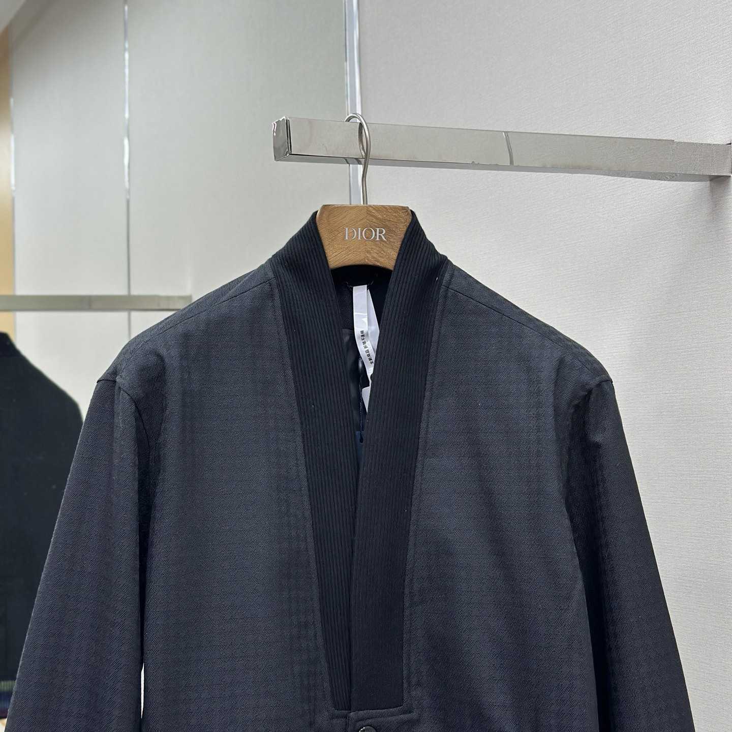 Louis Vuitton Preppy Wool Cardigan Blouson   1AGTGH - DesignerGu