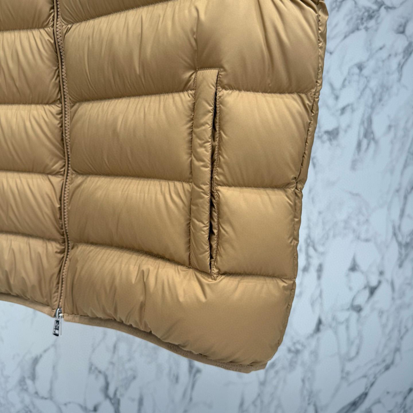 Moncler Down Vest  - DesignerGu