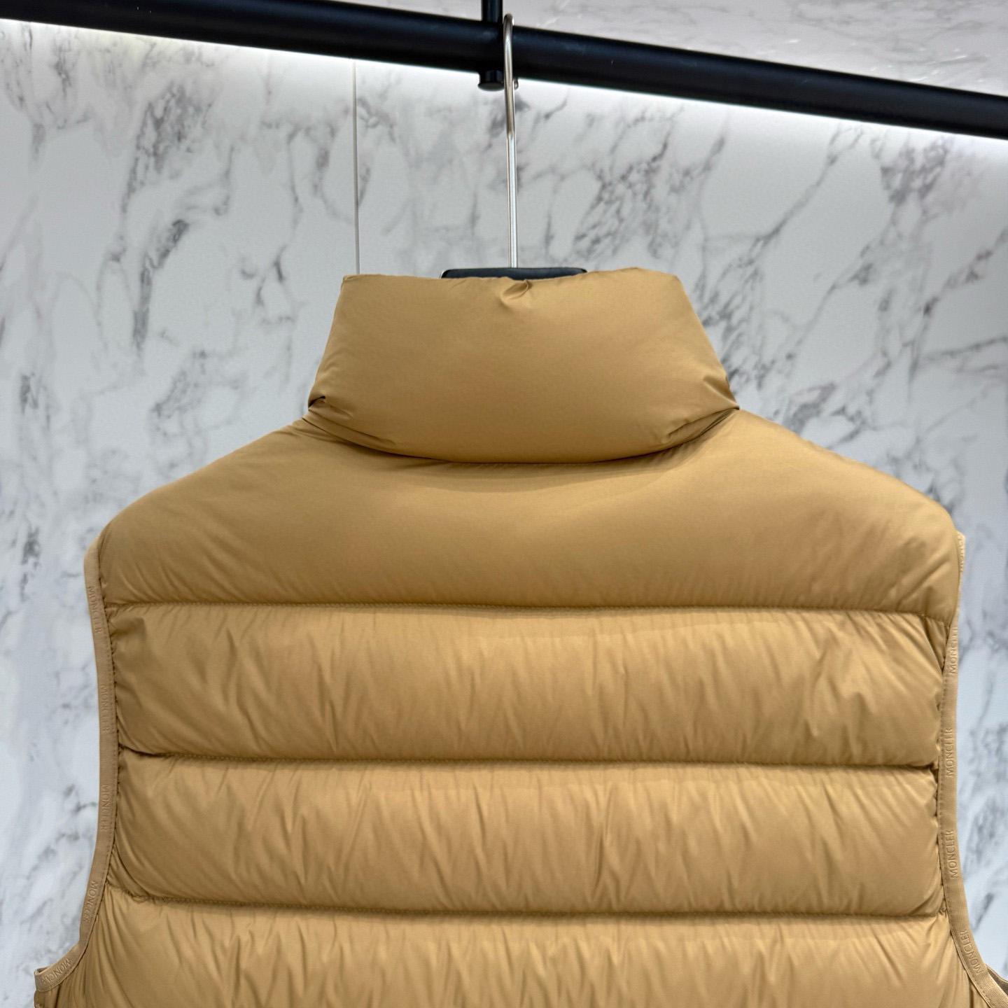 Moncler Down Vest  - DesignerGu