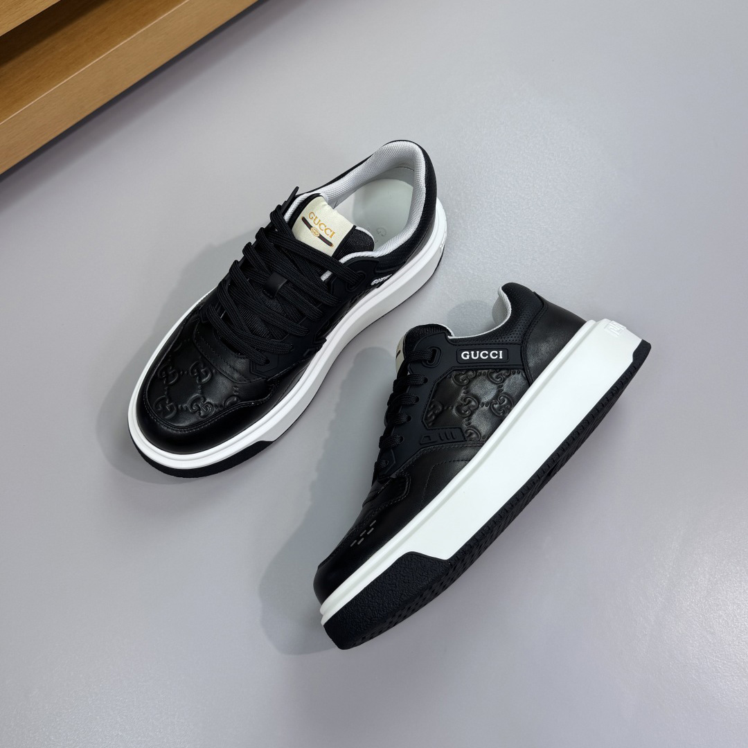 Gucci GG Sneakers - DesignerGu