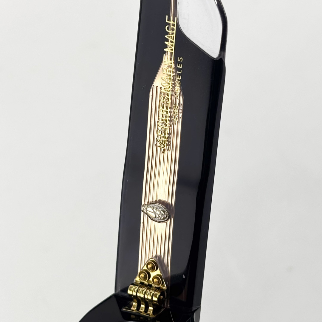 Jacquemus ENZO Sunglasses - DesignerGu