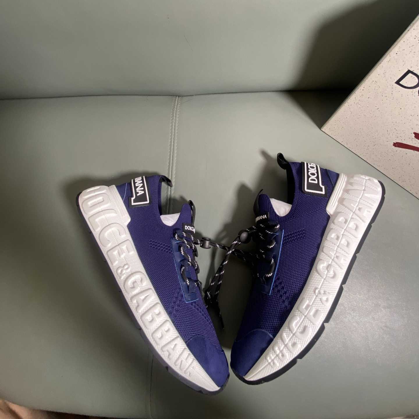 Dolce & Gabbana Lace-up Sneakers - DesignerGu