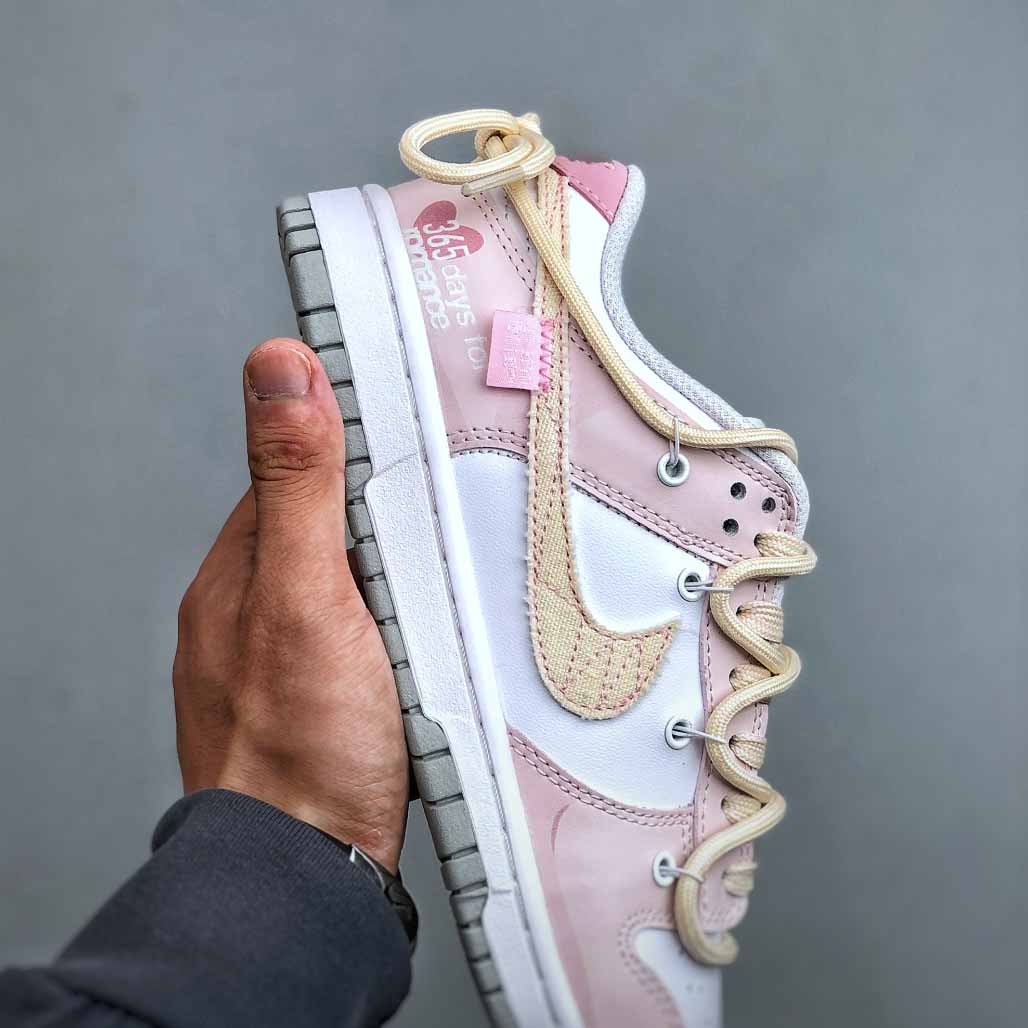 Nike SB Dunk Low “Valentine’s Day Pink” DD1391-103 - DesignerGu