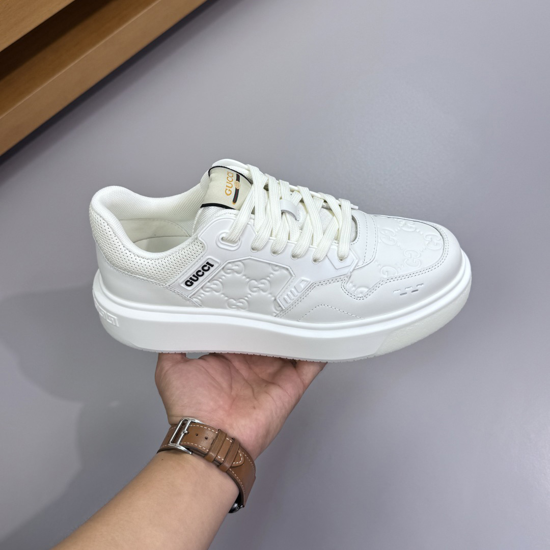 Gucci GG Sneakers - DesignerGu