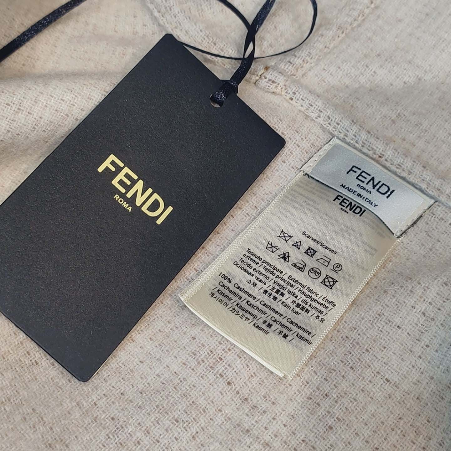 Fendi Poncho - DesignerGu
