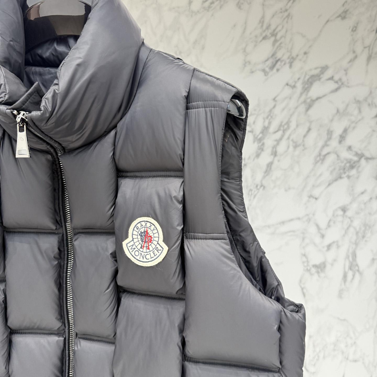 Moncler Down Vest - DesignerGu