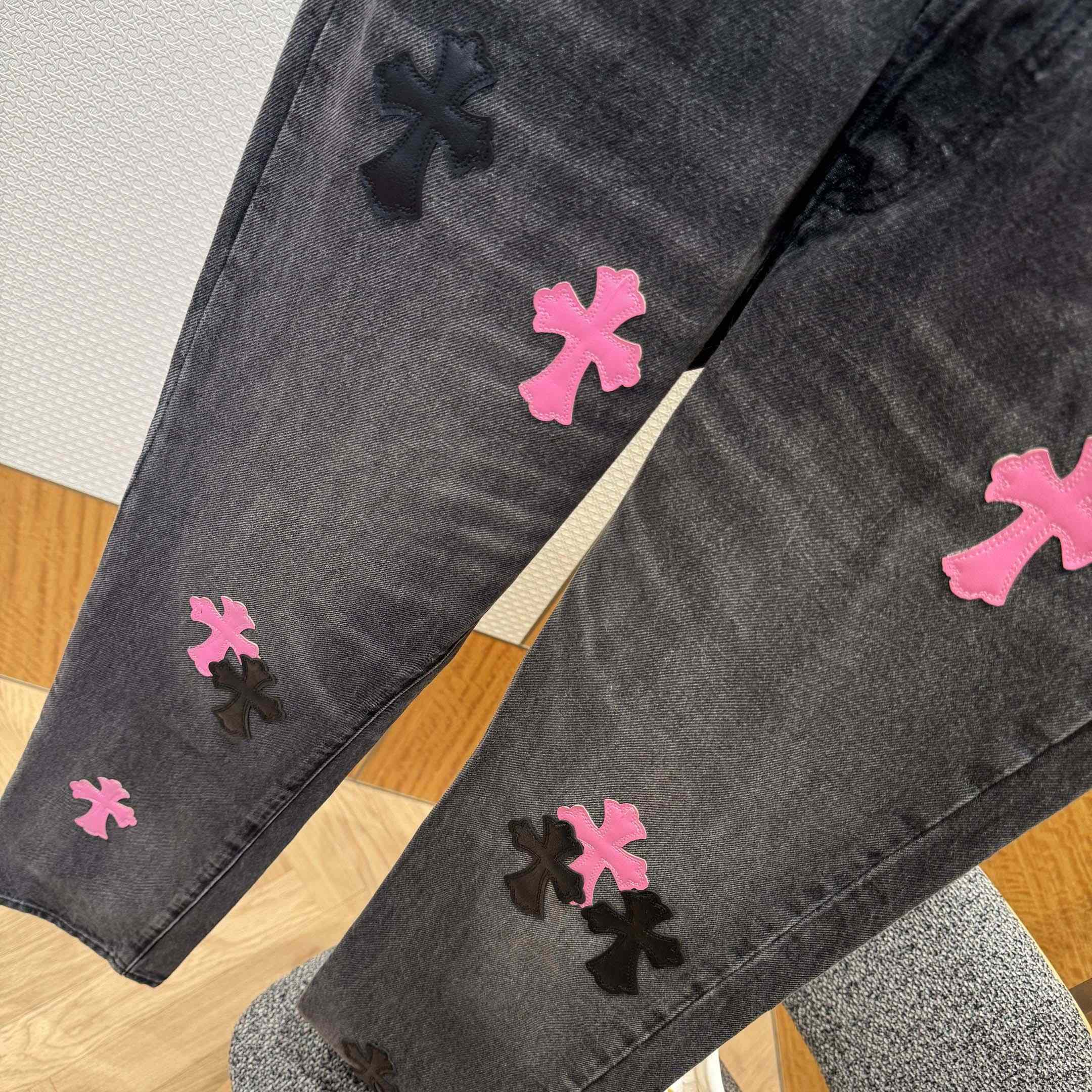 Chrome Hearts Jeans - DesignerGu