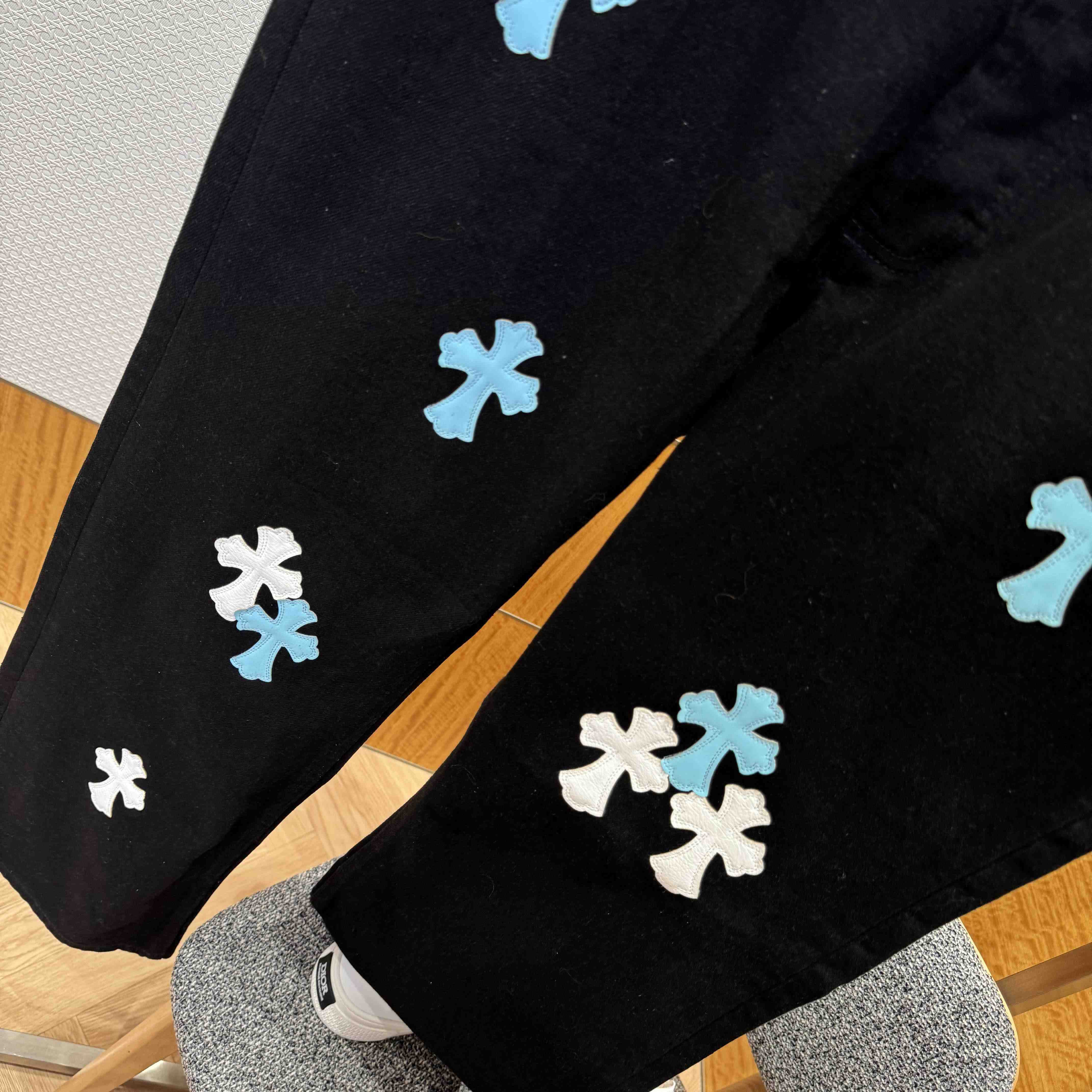 Chrome Hearts Jeans - DesignerGu