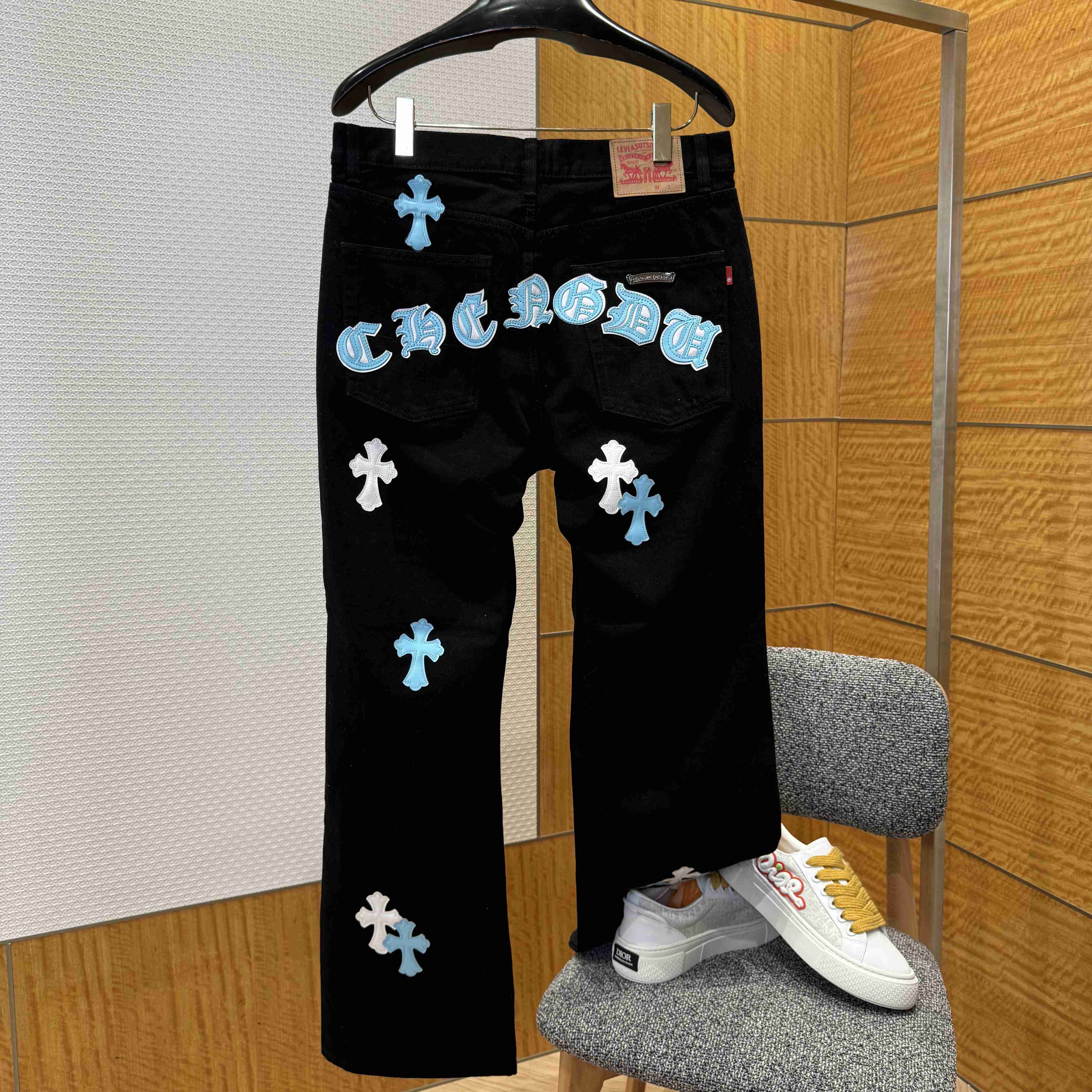 Chrome Hearts Jeans - DesignerGu