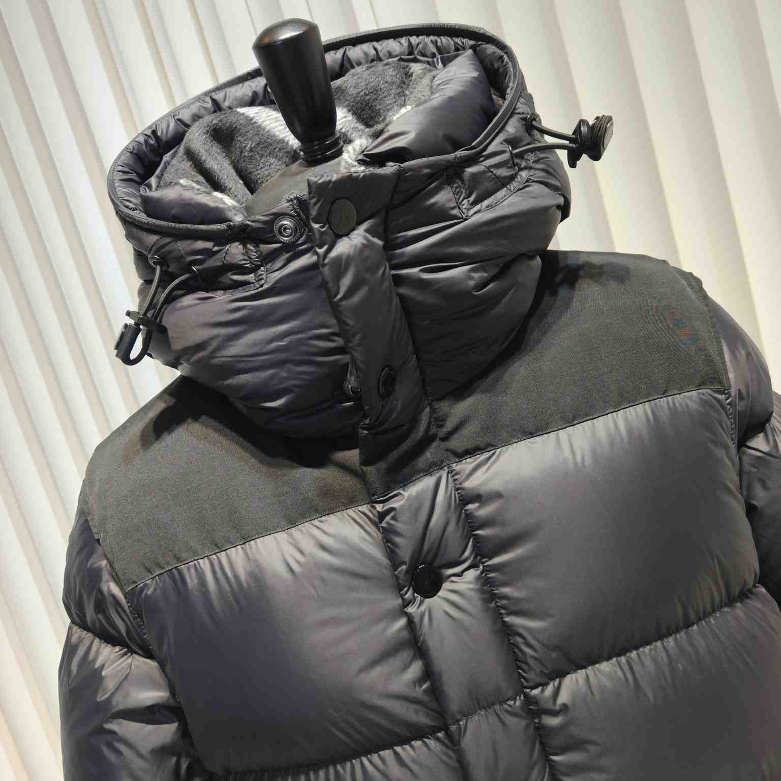 Burberry Down Jacket - DesignerGu