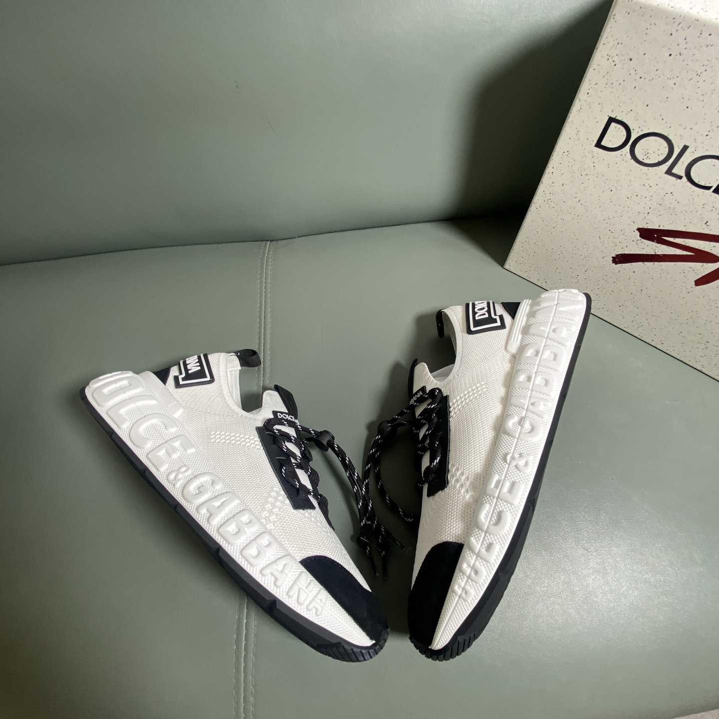 Dolce & Gabbana Lace-up Sneakers - DesignerGu