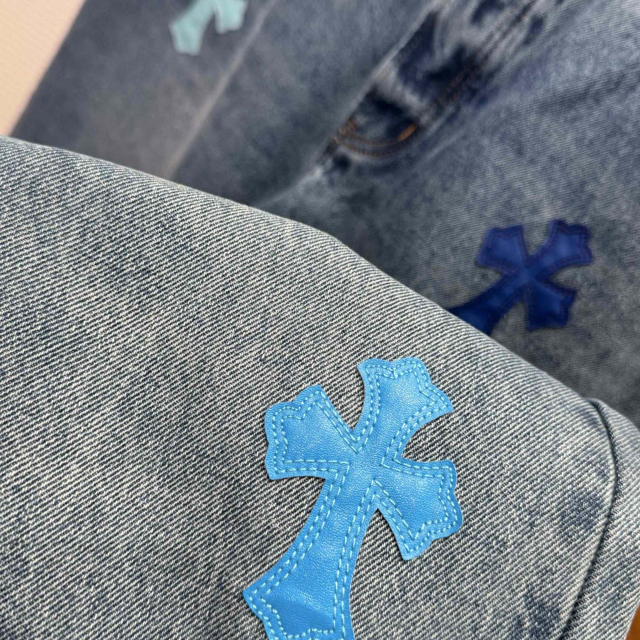 Chrome Hearts Jeans - DesignerGu