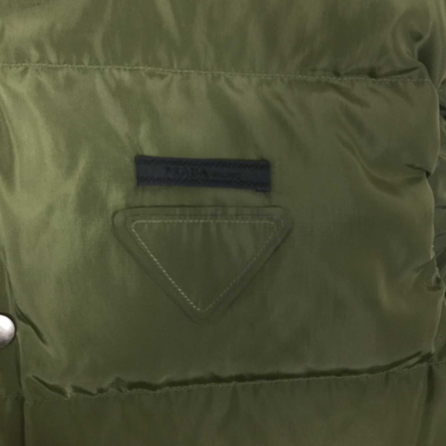 Prada Re-Nylon Puffer Vest - DesignerGu