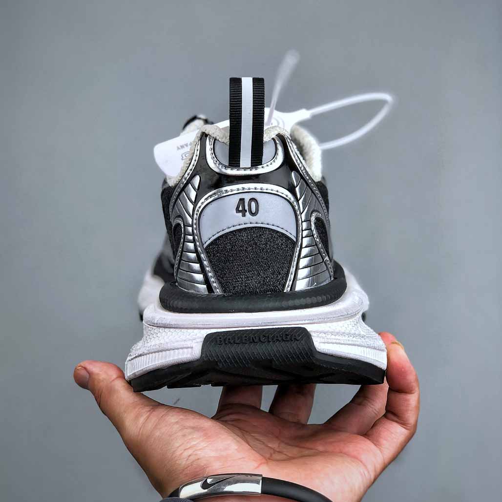 Balenciaga Phantom Sneaker “Triple White” 734731 W3XLX 1080 - DesignerGu