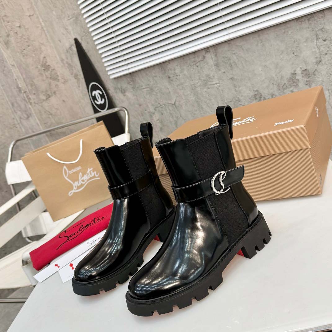 Christian Louboutin CL Chelsea Booty Lug Boots - DesignerGu