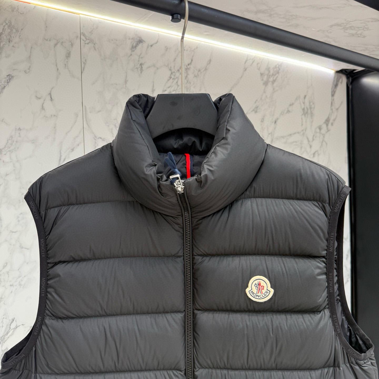 Moncler Down Vest  - DesignerGu