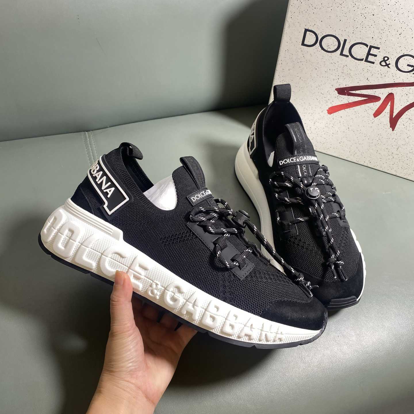 Dolce & Gabbana Lace-up Sneakers - DesignerGu