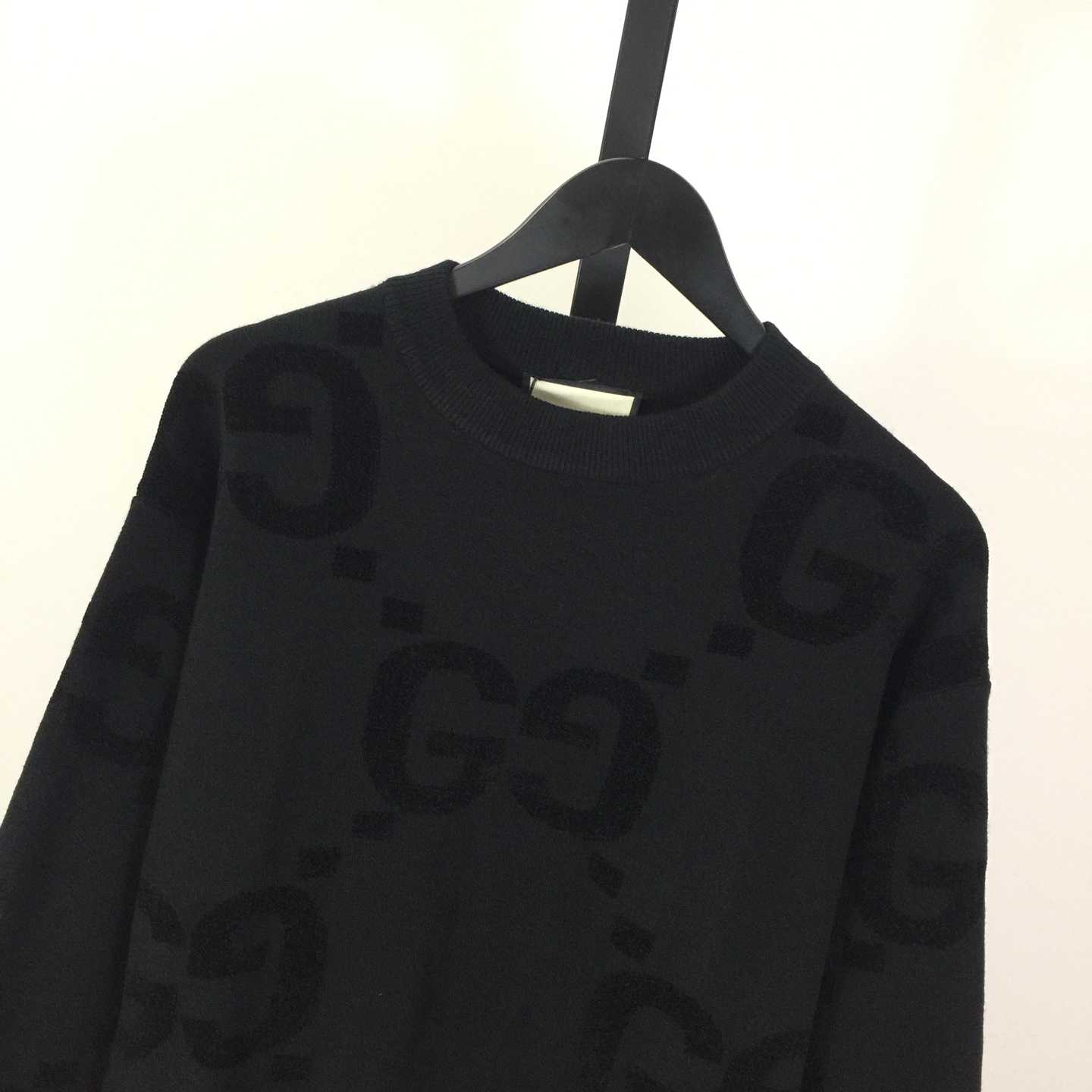 Gucci Sweater - DesignerGu