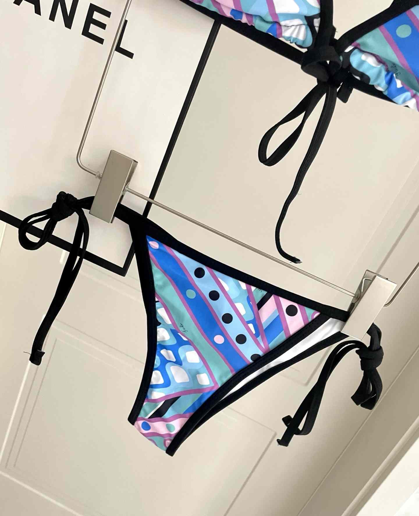 Pucci Iride-Print Bikini Top And Bikini Briefs - DesignerGu