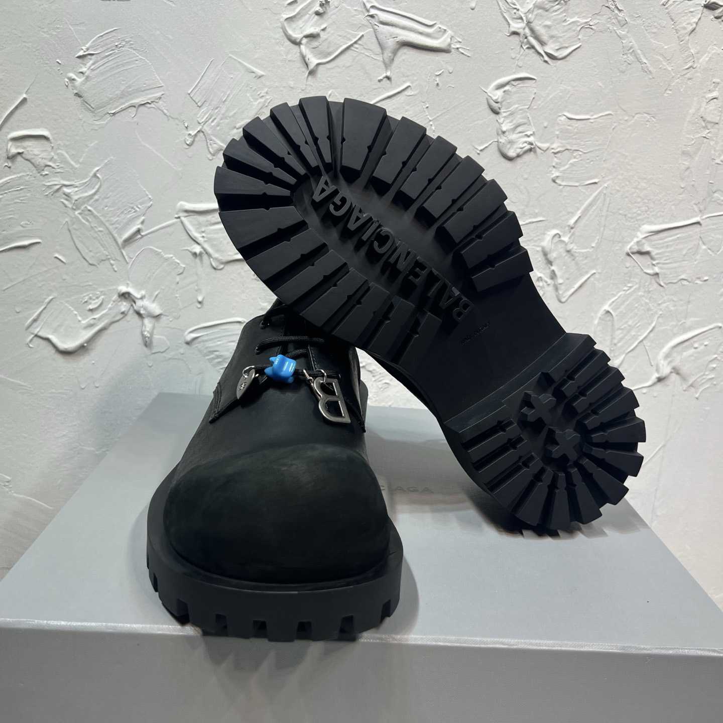 Balenciaga Hummer Derbie In Black - DesignerGu