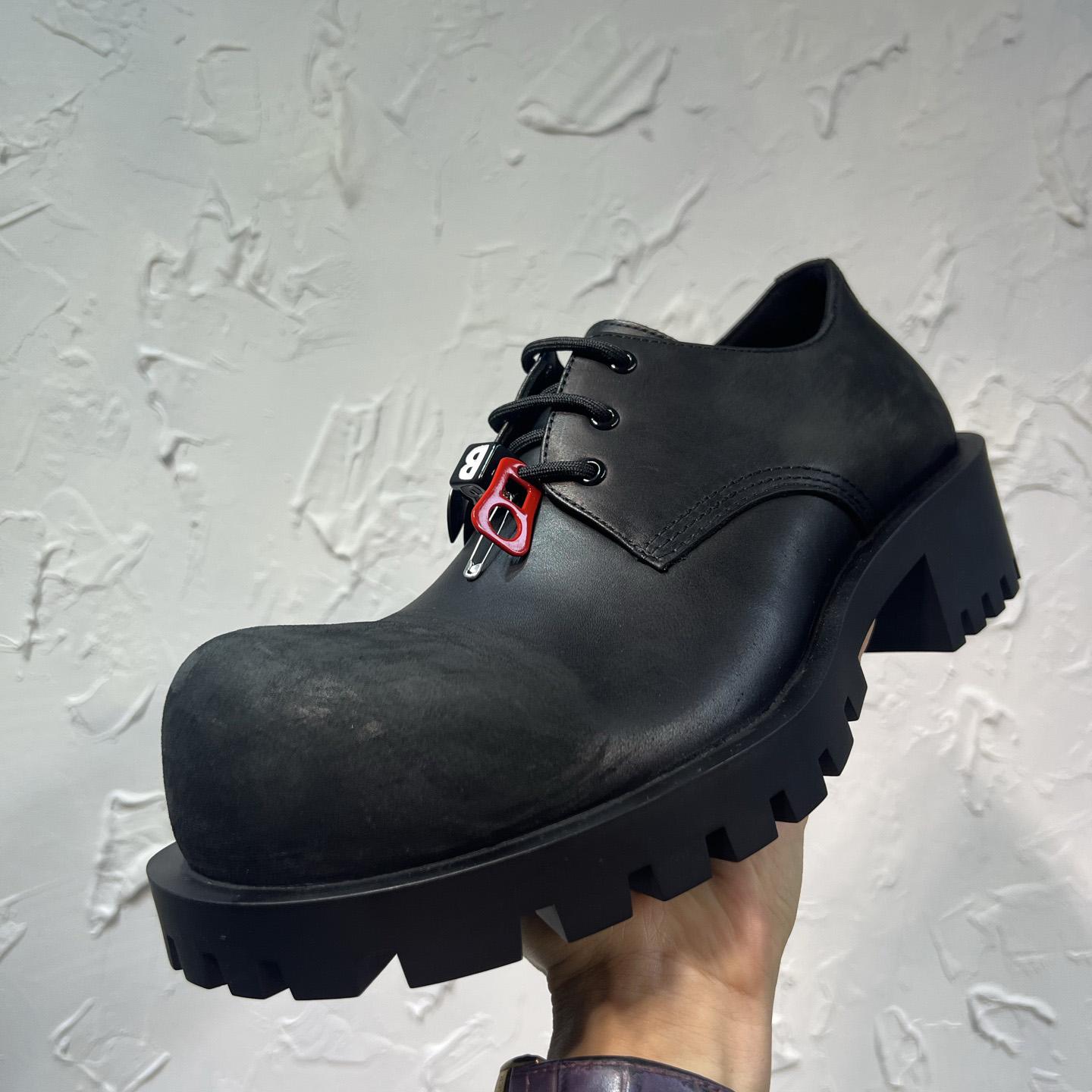 Balenciaga Hummer Derbie In Black - DesignerGu