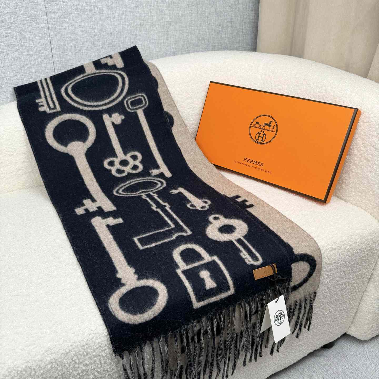 Hermes Casaque Porte-Clefs Scarf - DesignerGu