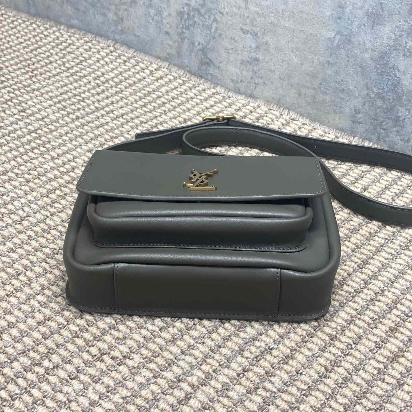 Saint Laurent Niki Satchel In Leather - DesignerGu