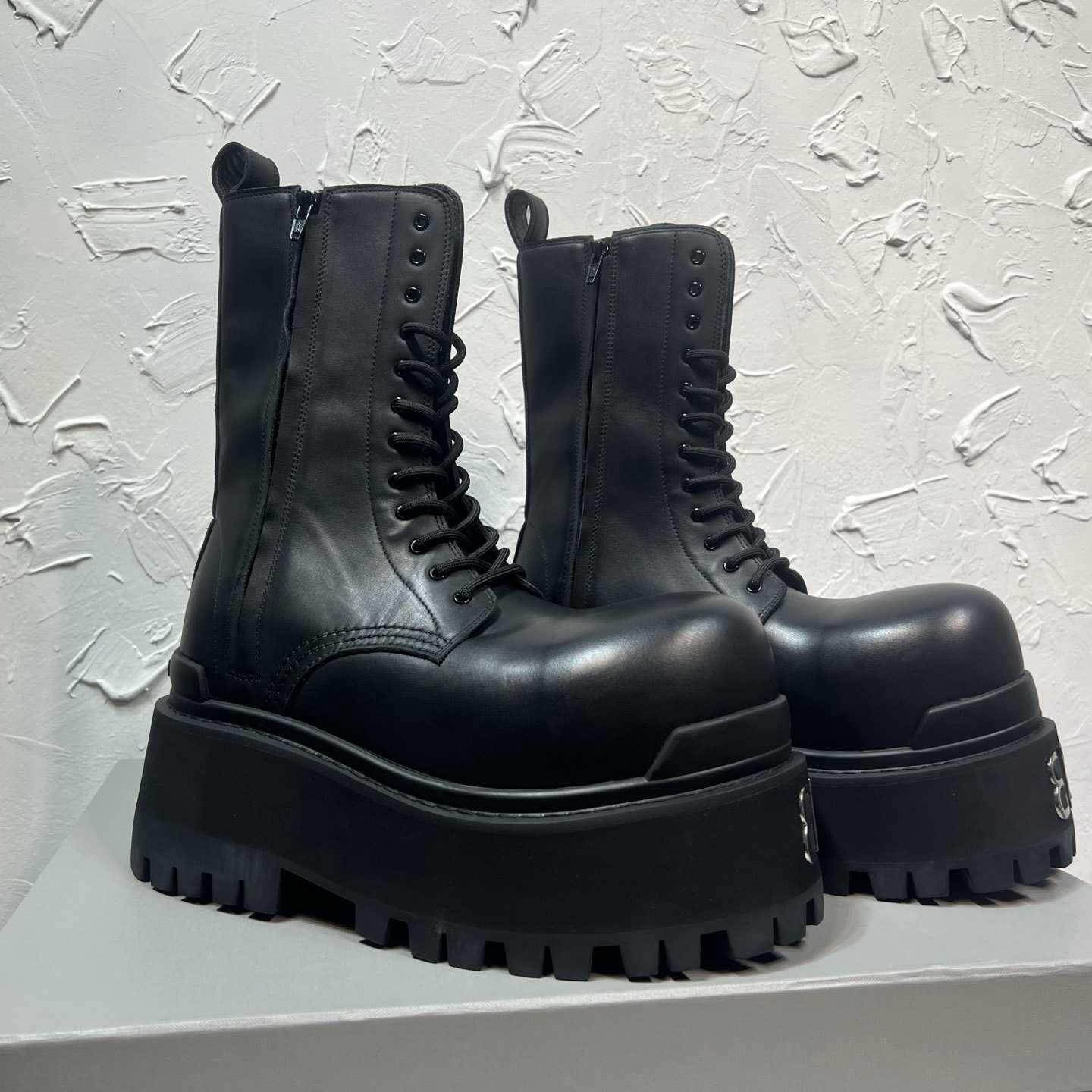 Balenciaga Strike Platform Bootie In Black - DesignerGu
