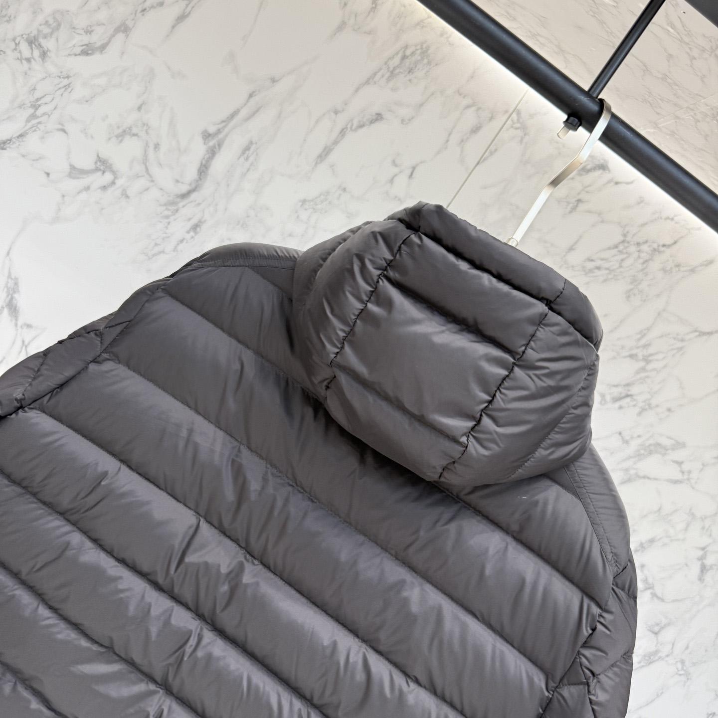 Moncler Galion Hooded Short Down Jacket - DesignerGu