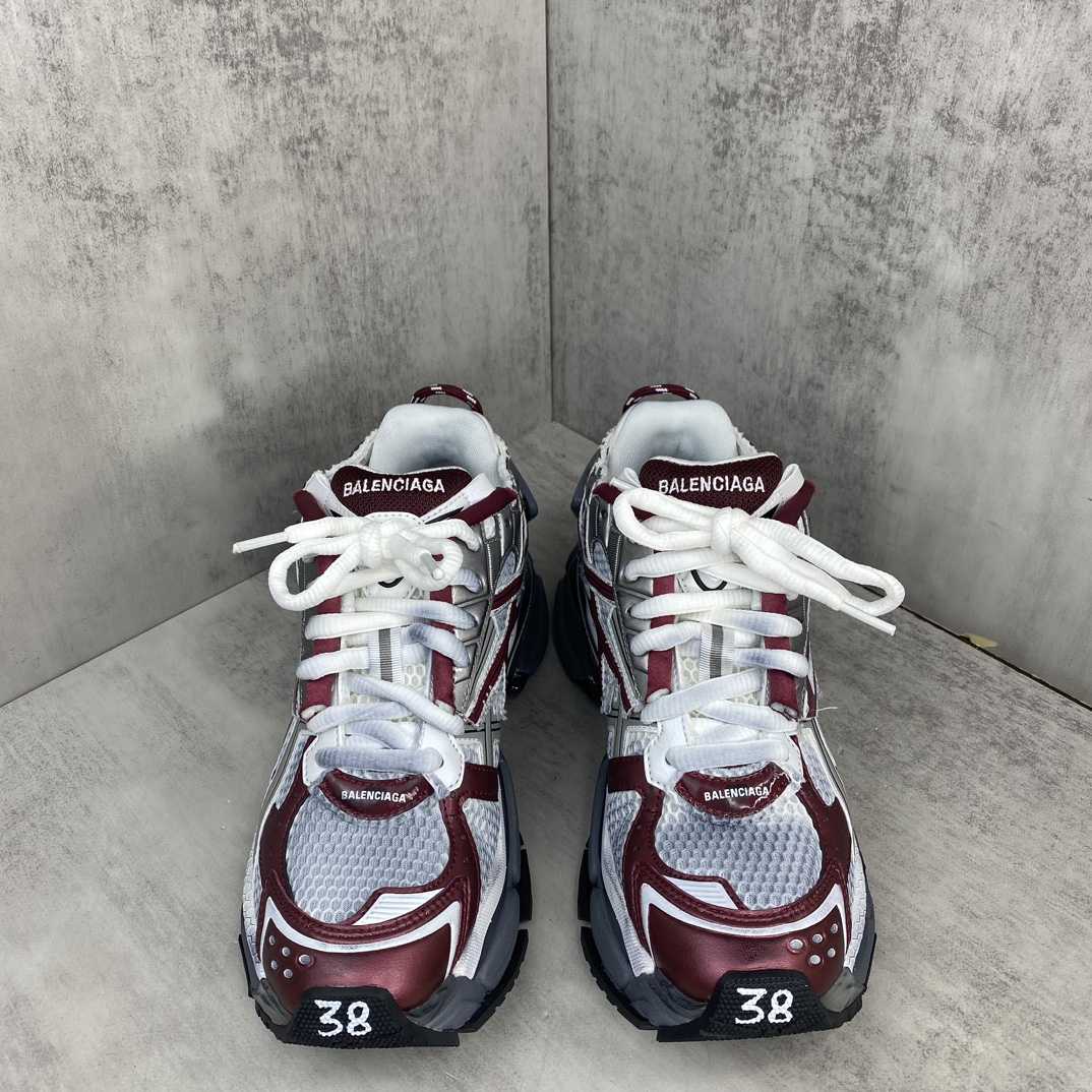 Balenciaga Runner Sneakers - DesignerGu