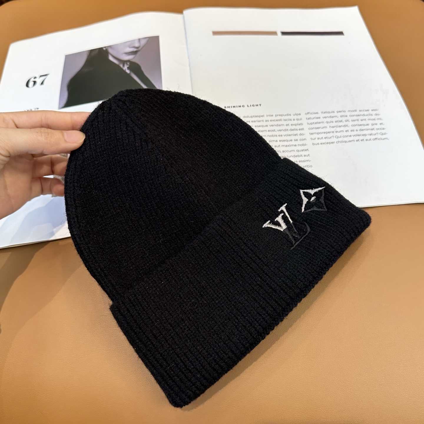 Louis Vuitton Beanie    - DesignerGu