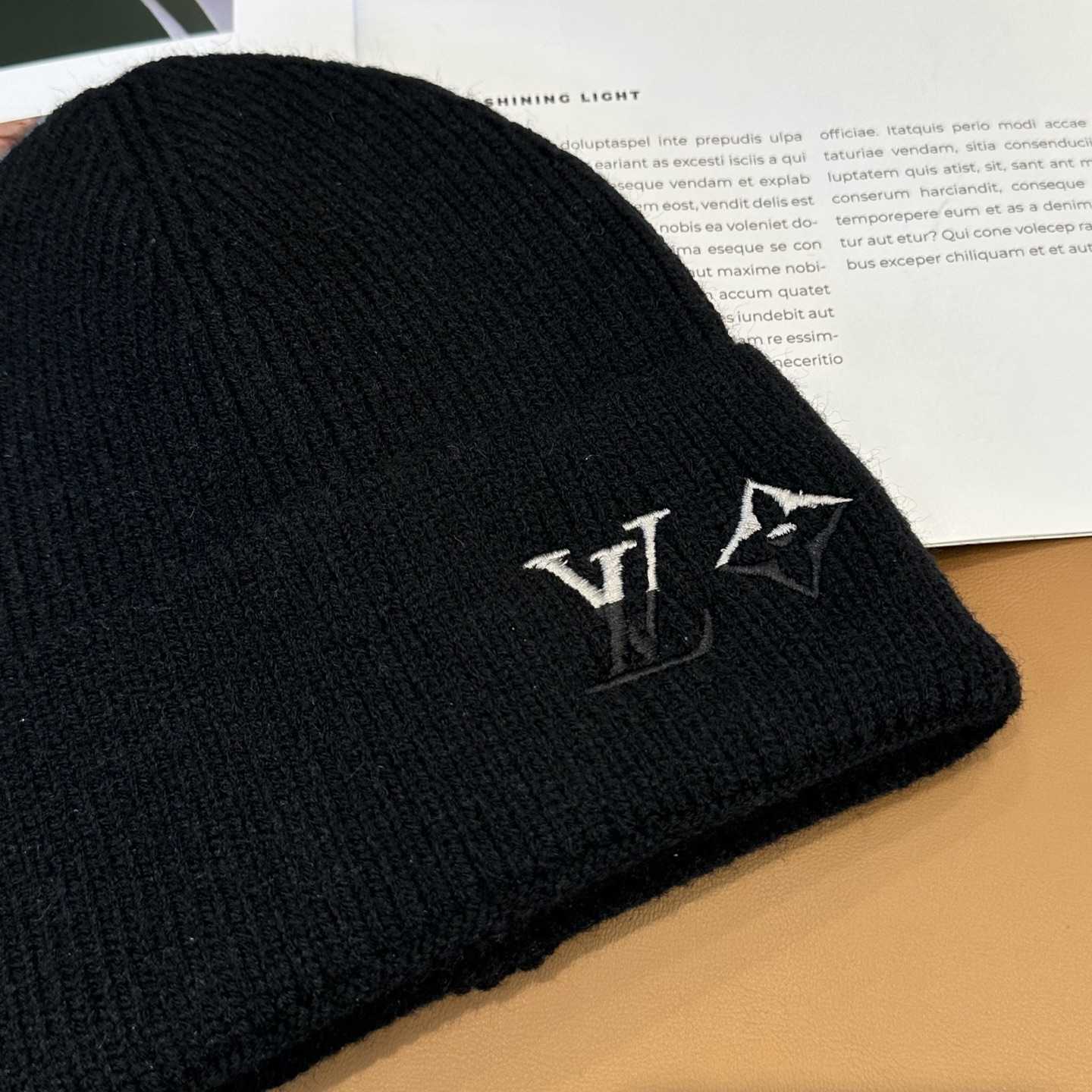 Louis Vuitton Beanie    - DesignerGu