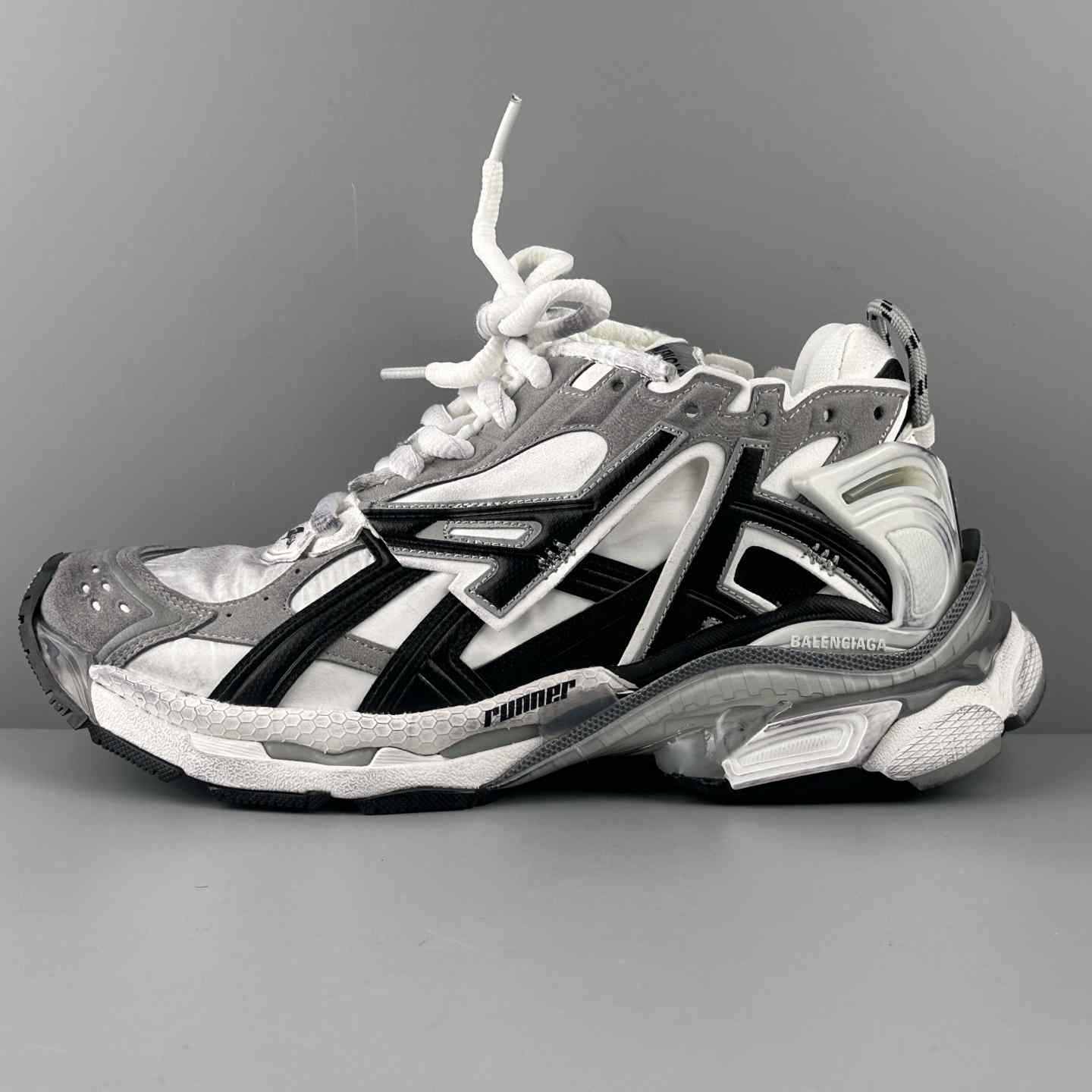 Balenciaga Runner Sneaker In Grey, White And Black - DesignerGu