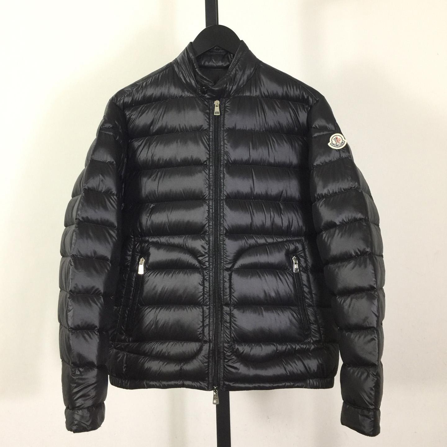 Moncler Acorus Packable Short Down Jacket - DesignerGu