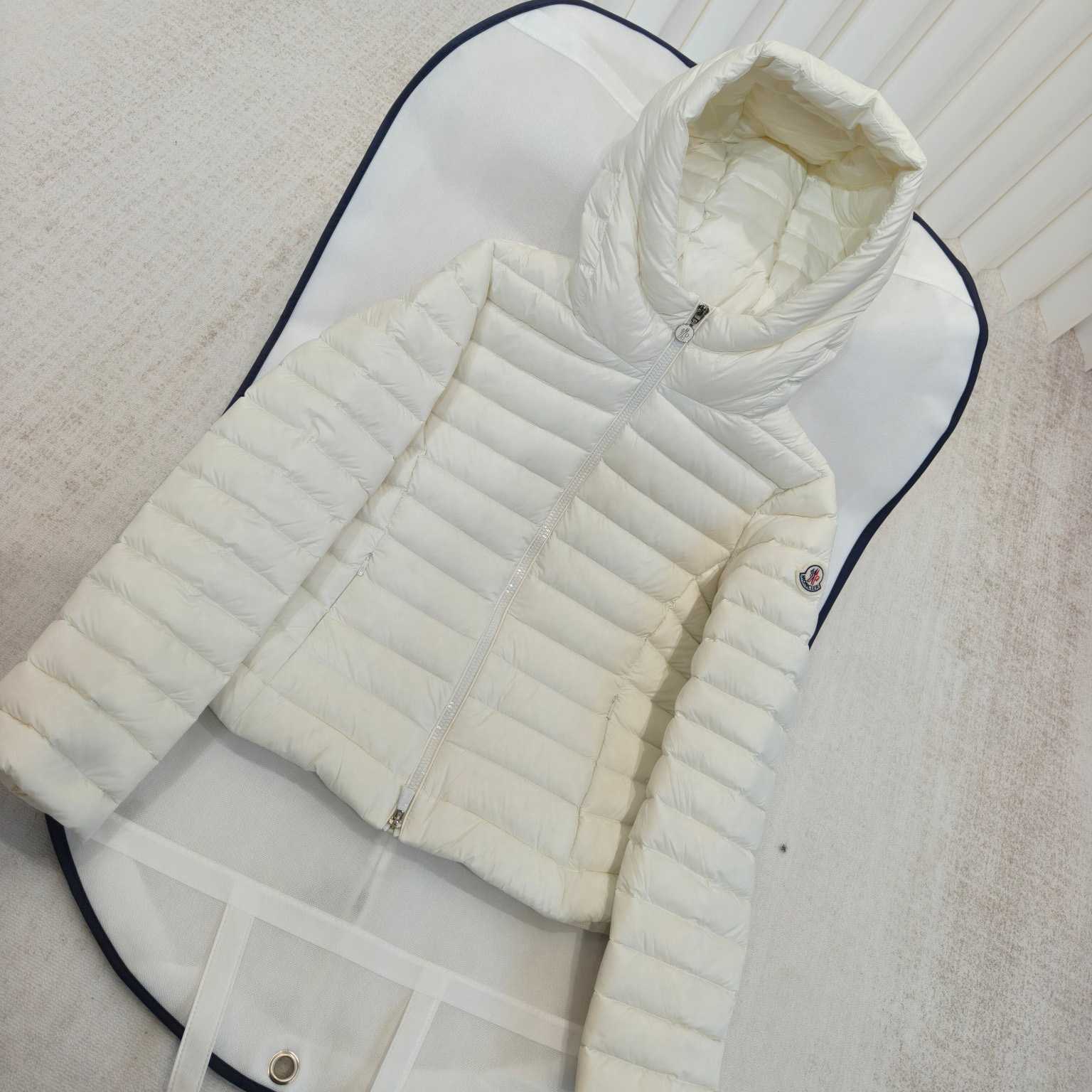 Moncler Ige Hooded Short Down Jacket - DesignerGu
