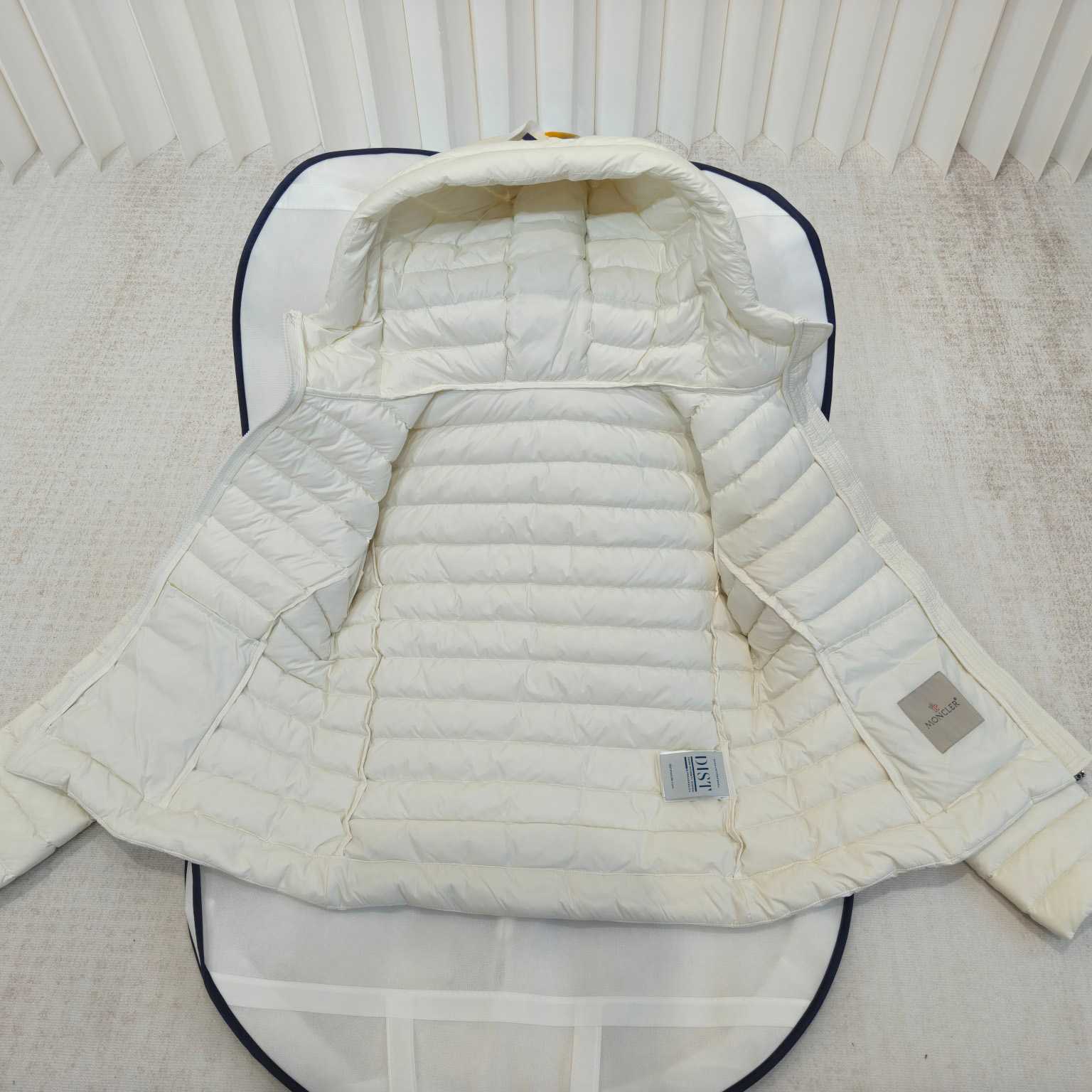 Moncler Ige Hooded Short Down Jacket - DesignerGu